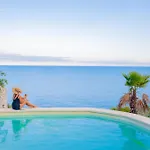 Pethra Maris Private Pool