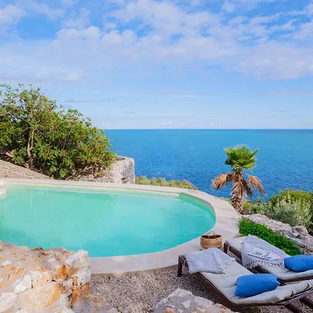 Pethra Maris Private Pool Villa