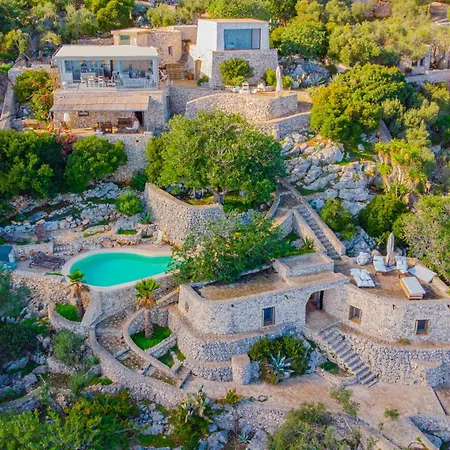 Pethra Maris Private Pool Villa